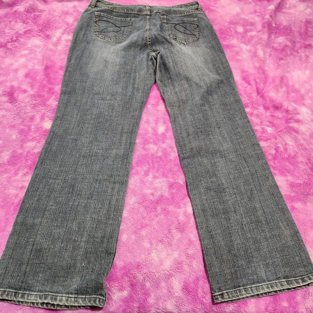 Chico's Platinum Jeans Women's Size 3 High Rise Bootcut‎ Blue Denim Stretch